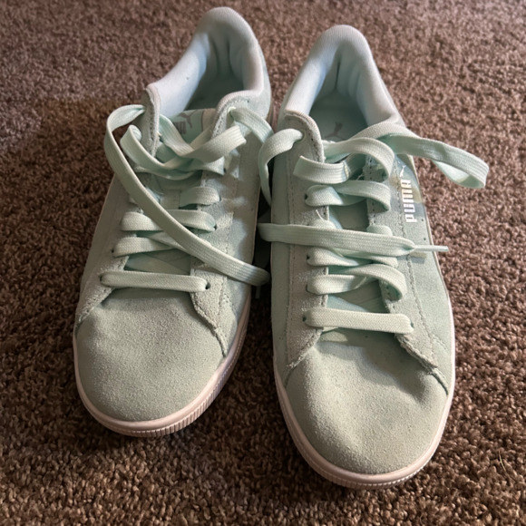 Puma Suede Clyde Sneakers size 8 - Picture 3 of 4